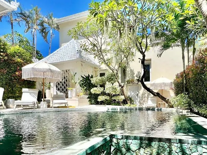Moon Villas Umalas