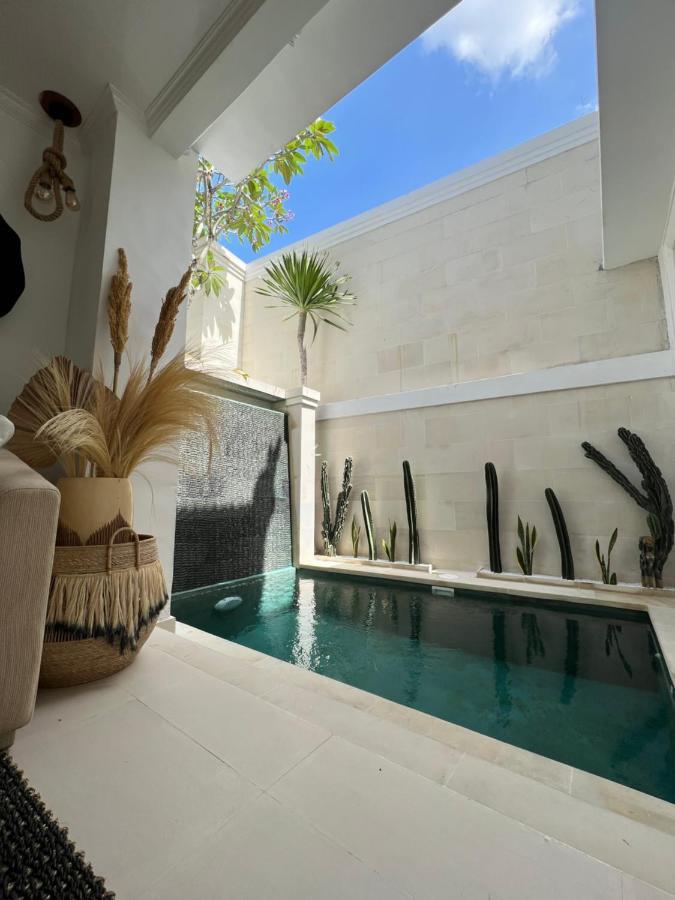 Moon Umalas Villa Canggu (Bali)